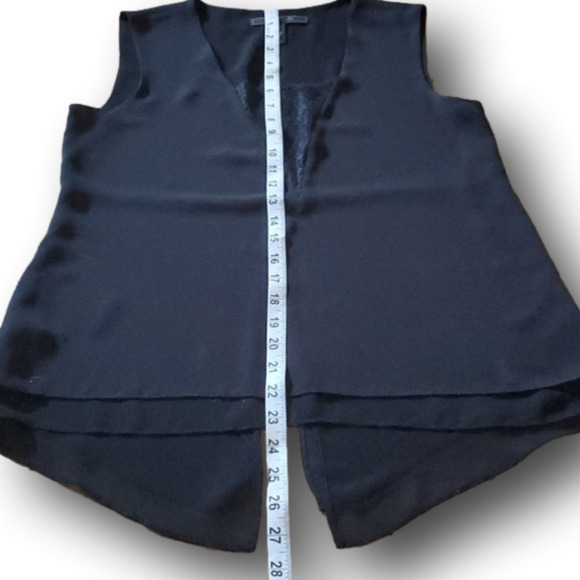 BCBGMAXAZRIA Lace Insert Sleeveless Top Black Size XS - Picture 10 of 11